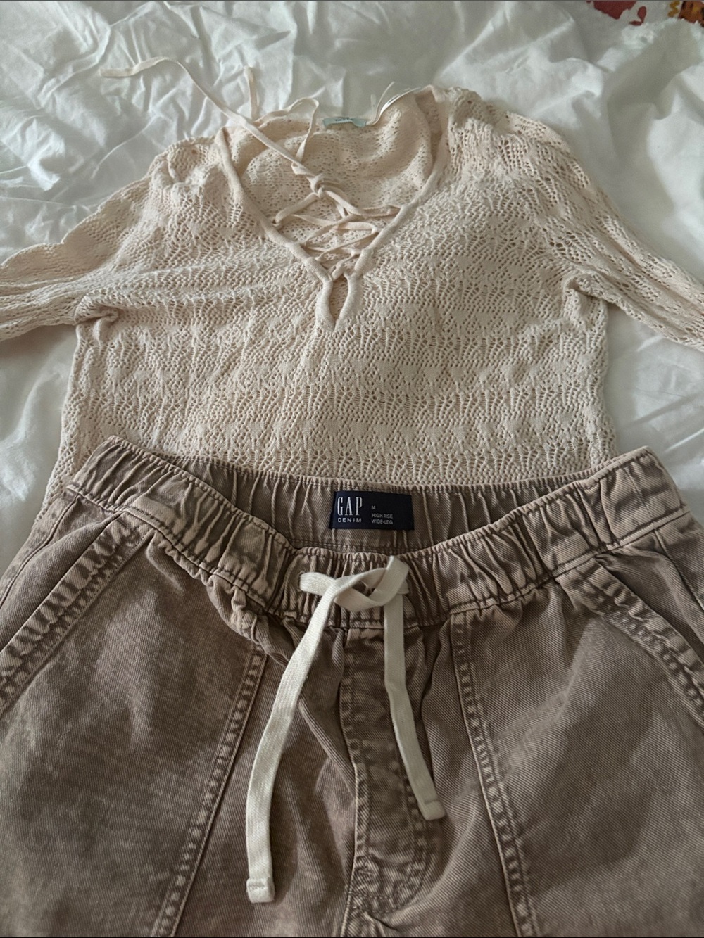 GAP Wide Leg, high rise jeans